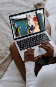 קורס תיקוני בגדים דיגיטלי